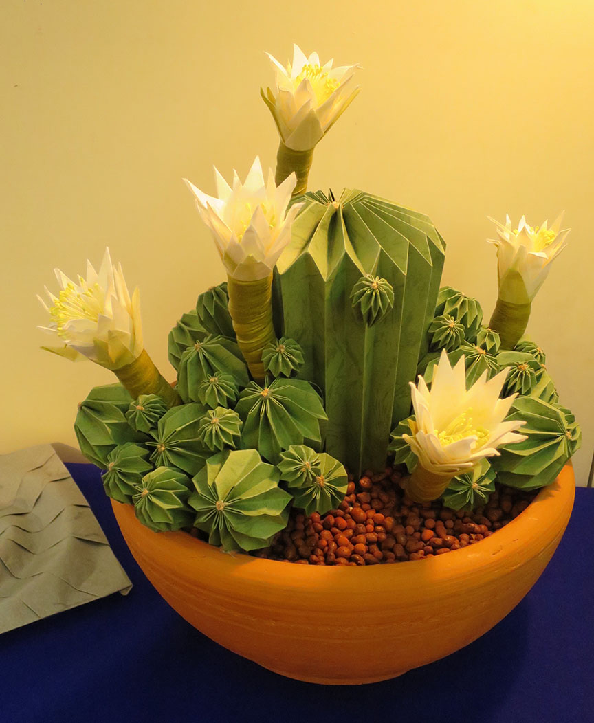 Unusual examples of the paper folding art